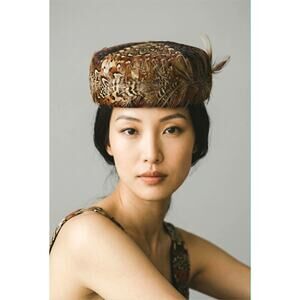 Vtg 1950s Pheasant Feather Pillbox Hat Brown Cocktail Millinery Satin Lined EUC!